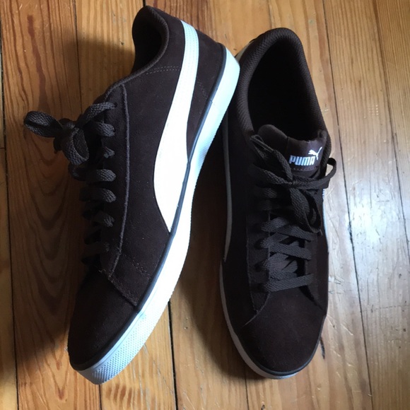 MUST SELL MOVING- ********* Men’s PUMA Sneakers… sz 8 1/2 EUC Barely worn. - Picture 3 of 10